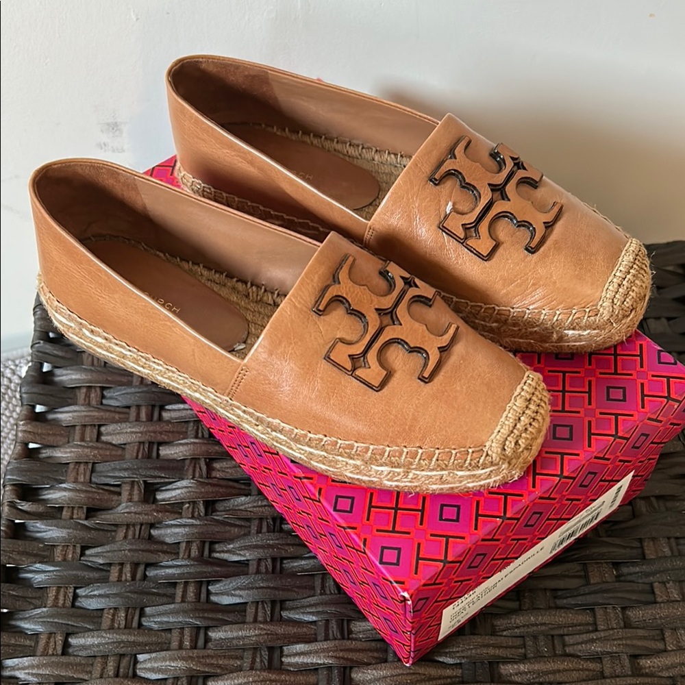 Tory Burch Tan Espadrille Shoes with Logo Embellishment